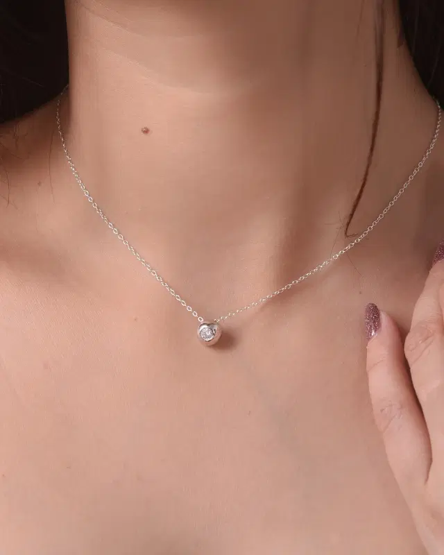 Drishti Jewels Minimal Bezel Necklace